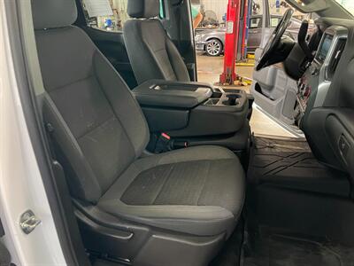 2021 Chevrolet Silverado 1500 LT - Photo 19 - Saint Louis, MI 48880-9800