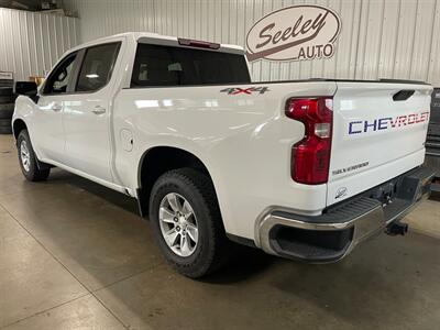 2021 Chevrolet Silverado 1500 LT - Photo 3 - Saint Louis, MI 48880-9800