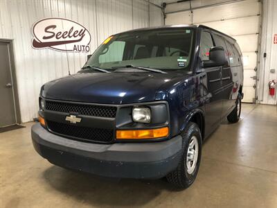 2006 Chevrolet Express LS 1500   - Photo 2 - Saint Louis, MI 48880-9800