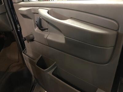2006 Chevrolet Express LS 1500   - Photo 16 - Saint Louis, MI 48880-9800