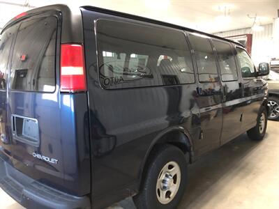 2006 Chevrolet Express LS 1500 - Photo 6 - Saint Louis, MI 48880-9800