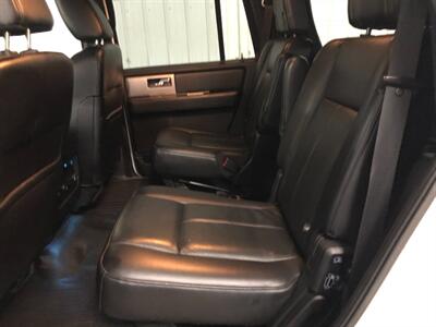 2017 Ford Expedition XLT - Photo 16 - Saint Louis, MI 48880-9800