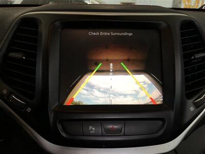 2016 Jeep Cherokee Trailhawk   - Photo 12 - Saint Louis, MI 48880-9800