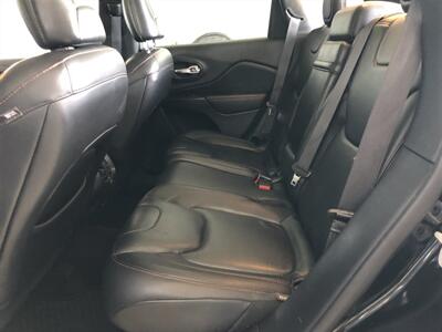 2016 Jeep Cherokee Trailhawk   - Photo 16 - Saint Louis, MI 48880-9800