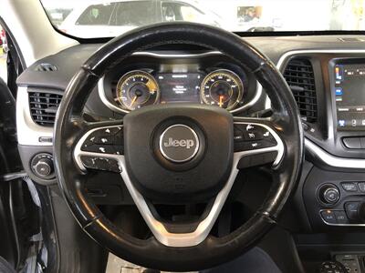2016 Jeep Cherokee Trailhawk   - Photo 7 - Saint Louis, MI 48880-9800
