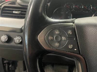 2020 Chevrolet Suburban LT   - Photo 10 - Saint Louis, MI 48880-9800