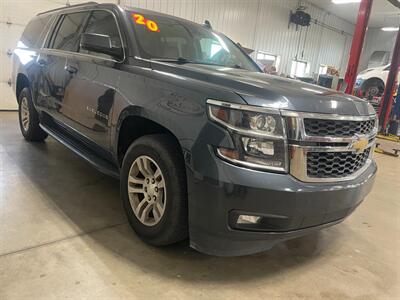 2020 Chevrolet Suburban LT   - Photo 6 - Saint Louis, MI 48880-9800