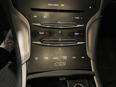 2013 Lincoln MKZ - Photo 7 - Saint Louis, MI 48880-9800