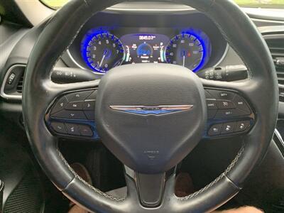 2018 Chrysler Pacifica Touring L Plus   - Photo 9 - Saint Louis, MI 48880-9800