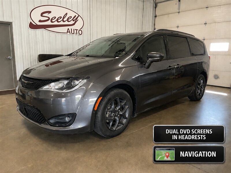 2018 Chrysler Pacifica Touring L Plus  