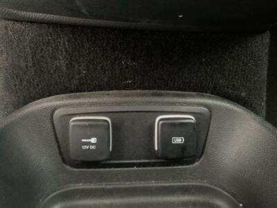 2018 Chrysler Pacifica Touring L Plus   - Photo 13 - Saint Louis, MI 48880-9800