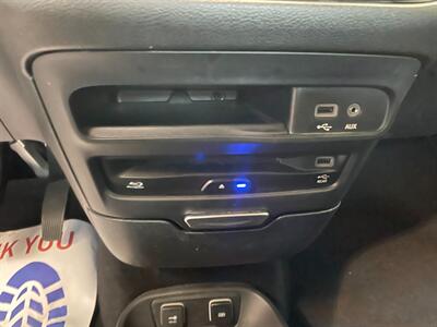 2018 Chrysler Pacifica Touring L Plus - Photo 15 - Saint Louis, MI 48880-9800