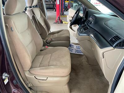 2007 Honda Odyssey EX   - Photo 17 - Saint Louis, MI 48880-9800