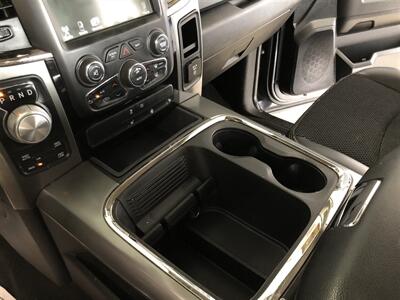 2017 RAM 1500 Night   - Photo 15 - Saint Louis, MI 48880-9800