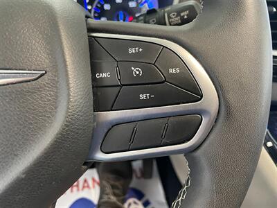 2022 Chrysler Voyager LX   - Photo 10 - Saint Louis, MI 48880-9800