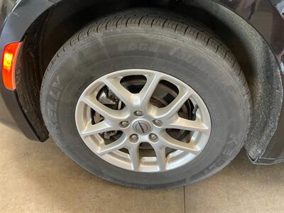 2022 Chrysler Voyager LX - Photo 27 - Saint Louis, MI 48880-9800