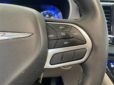 2022 Chrysler Voyager LX - Photo 12 - Saint Louis, MI 48880-9800