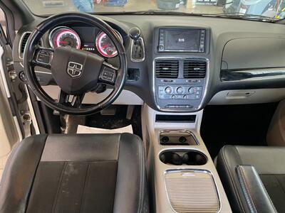 2019 Dodge Grand Caravan SXT - Photo 8 - Saint Louis, MI 48880-9800