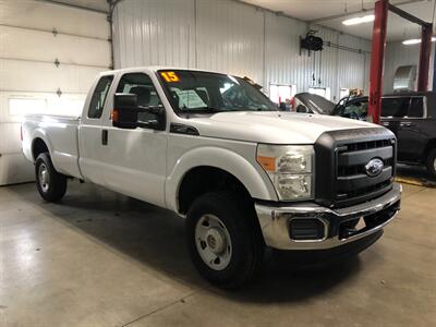 2015 Ford F-250 Super Duty XL   - Photo 5 - Saint Louis, MI 48880-9800