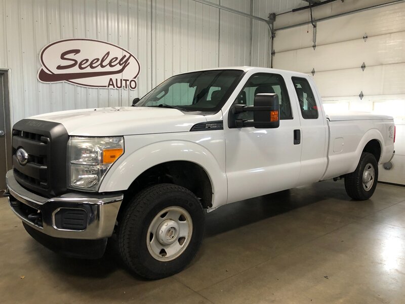2015 Ford F-250 Super Duty XL   - Photo 1 - Saint Louis, MI 48880-9800
