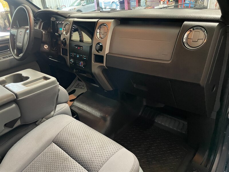 2011 Ford F-150 XL - Photo 16 - Saint Louis, MI 48880-9800
