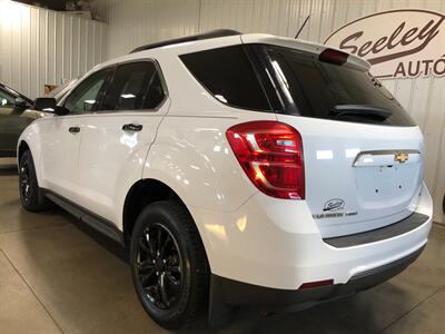 2017 Chevrolet Equinox LT - Photo 6 - Saint Louis, MI 48880-9800
