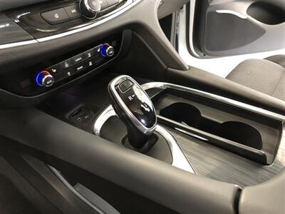 2020 Buick Enclave Preferred   - Photo 12 - Saint Louis, MI 48880-9800