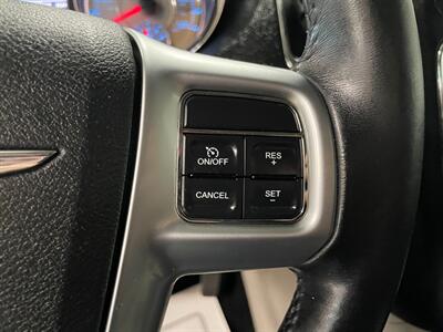 2012 Chrysler Town and Country Touring-L - Photo 13 - Saint Louis, MI 48880-9800