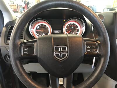 2017 Dodge Grand Caravan SE   - Photo 7 - Saint Louis, MI 48880-9800
