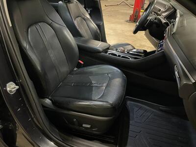 2021 Hyundai SONATA Limited   - Photo 18 - Saint Louis, MI 48880-9800