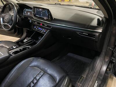 2021 Hyundai SONATA Limited   - Photo 19 - Saint Louis, MI 48880-9800