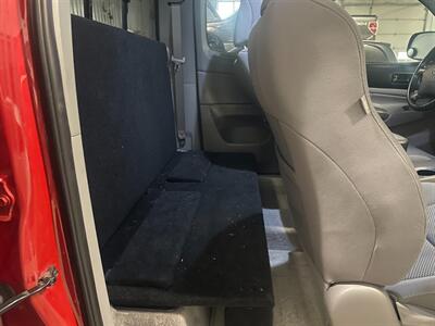 2011 Toyota Tacoma V6 - Photo 17 - Saint Louis, MI 48880-9800