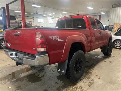 2011 Toyota Tacoma V6 - Photo 5 - Saint Louis, MI 48880-9800