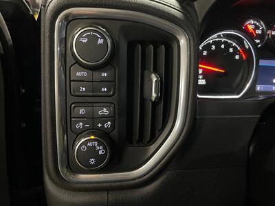 2019 Chevrolet Silverado 1500 LT Trail Boss   - Photo 16 - Saint Louis, MI 48880-9800