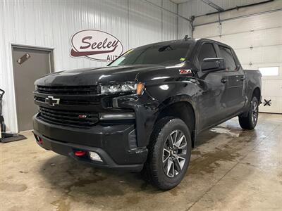 2019 Chevrolet Silverado 1500 LT Trail Boss   - Photo 2 - Saint Louis, MI 48880-9800