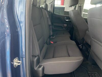 2017 GMC Sierra 1500 SLE - Photo 18 - Saint Louis, MI 48880-9800