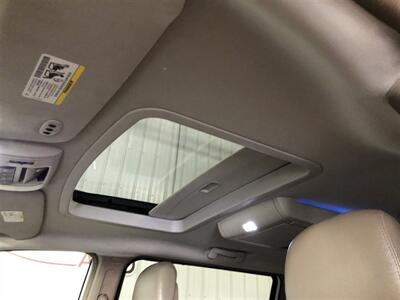 2016 Chrysler Town & Country Touring-L   - Photo 27 - Saint Louis, MI 48880-9800