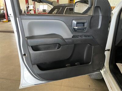 2016 GMC Sierra 2500HD - Photo 19 - Saint Louis, MI 48880-9800