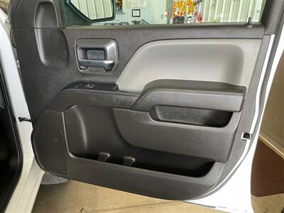 2016 GMC Sierra 2500HD - Photo 18 - Saint Louis, MI 48880-9800