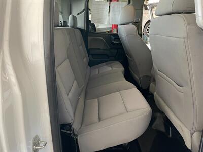 2016 GMC Sierra 2500HD - Photo 15 - Saint Louis, MI 48880-9800