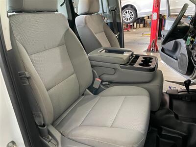 2016 GMC Sierra 2500HD - Photo 16 - Saint Louis, MI 48880-9800