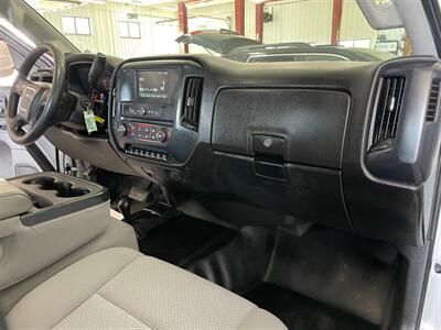 2016 GMC Sierra 2500HD - Photo 17 - Saint Louis, MI 48880-9800