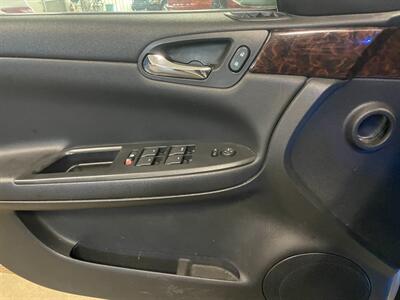 2012 Chevrolet Impala LS   - Photo 16 - Saint Louis, MI 48880-9800
