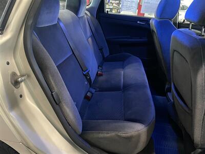 2012 Chevrolet Impala LS   - Photo 20 - Saint Louis, MI 48880-9800