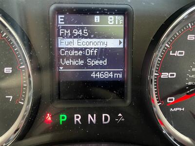 2011 Dodge Charger SXT - Photo 19 - Saint Louis, MI 48880-9800