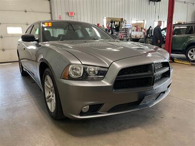 2011 Dodge Charger SXT - Photo 4 - Saint Louis, MI 48880-9800