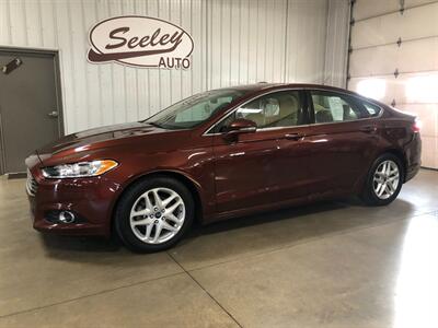 2016 Ford Fusion SE   - Photo 1 - Saint Louis, MI 48880-9800
