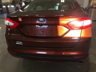 2016 Ford Fusion SE   - Photo 27 - Saint Louis, MI 48880-9800