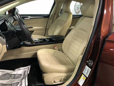 2016 Ford Fusion SE   - Photo 17 - Saint Louis, MI 48880-9800