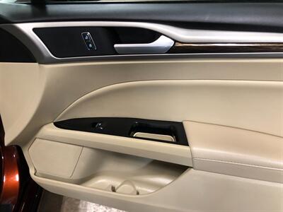 2016 Ford Fusion SE   - Photo 24 - Saint Louis, MI 48880-9800